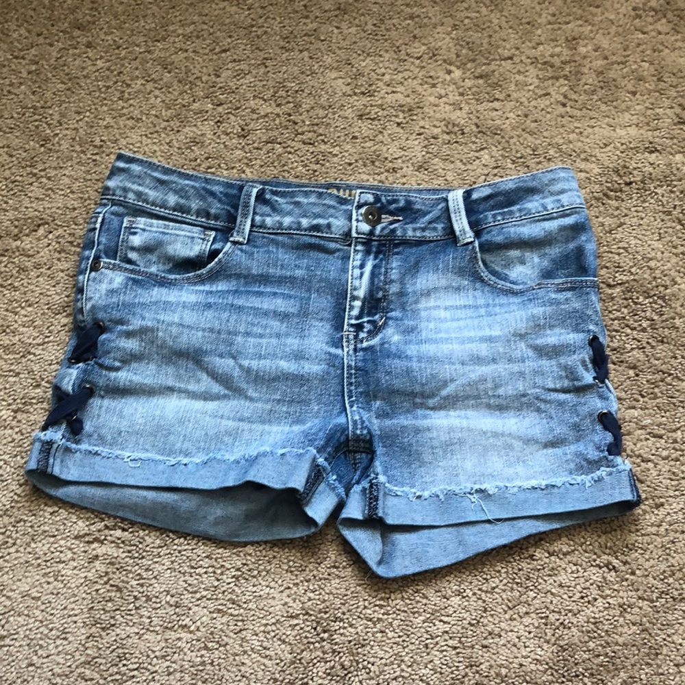 True‎ Craft Short Girls Size 16 Denim Blue Teen Junior Cuffed Raw Hem